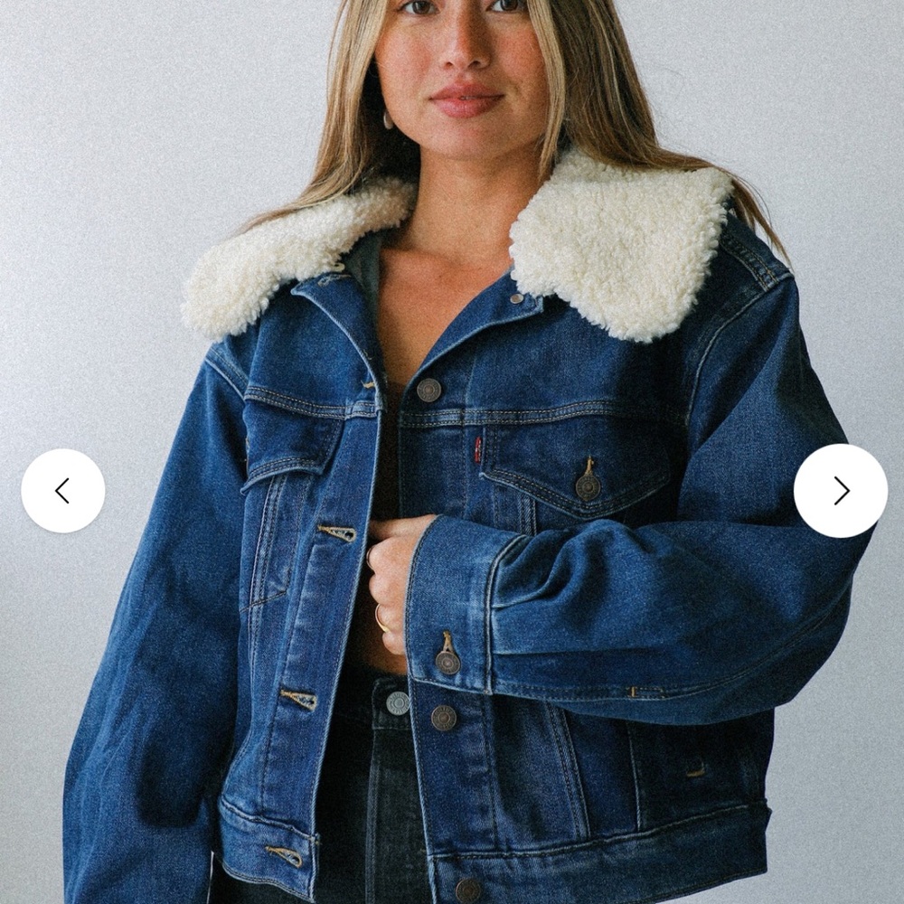 Levi's Blue Denim Jacket with Sherpa detachable Collar